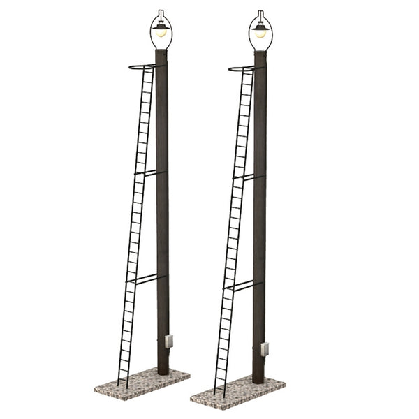SCENECRAFT OO Wooden Post Yard Lamps (x2)