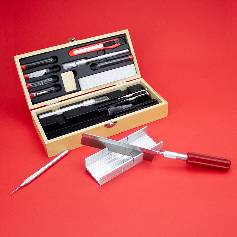 EXCEL Deluxe Knife and Tool Set