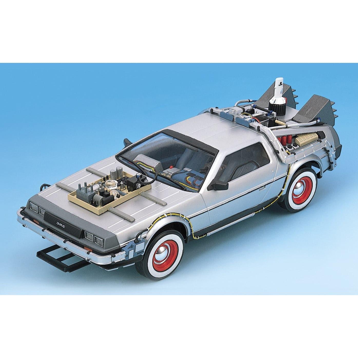 AOSHIMA 1/24 Back to the Future Part III Delorean (Railroad