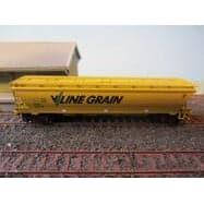 AUST-N-RAIL N VHGF VLINE No 215 includes Microtrains Bogi