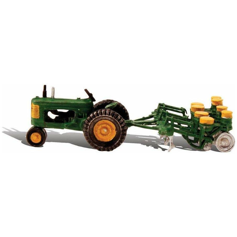 WOODLAND SCENICS HO Scale Tractor & Planter