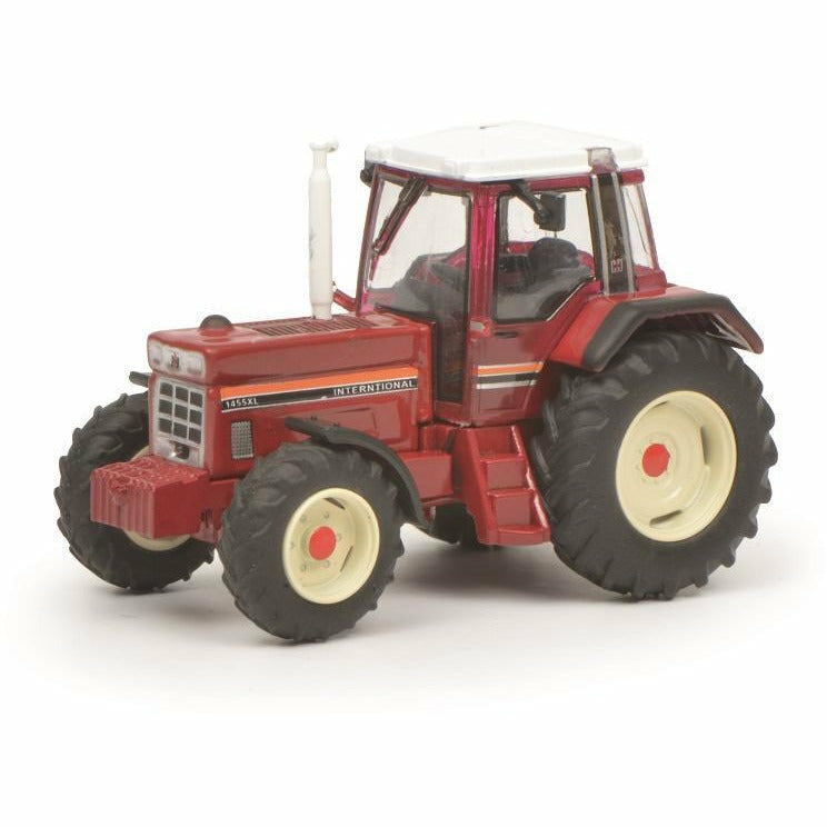 SCHUCO 1/87 International 1455 XL Tractor