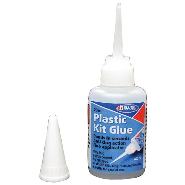 DELUXE MATERIALS Plastic Kit Glue