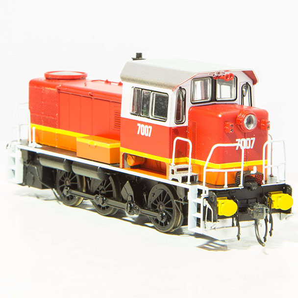IDR HO 70 Class Diesel Hydraulic 7007 SRA Candy Livery - DCC Fitted