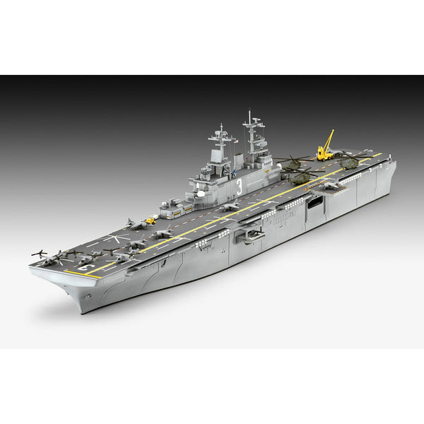 REVELL 1/700 Assault Carrier USS Wasp Class