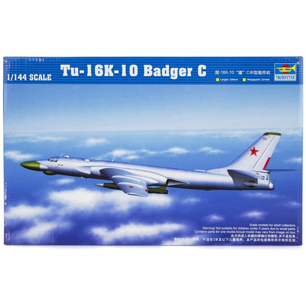 TRUMPETER 1/144 Tu-16k-10 Badger C