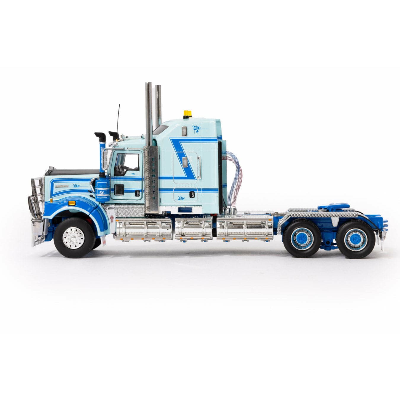 DRAKE 1/50 Kenworth C509 Sleeper Light Blue