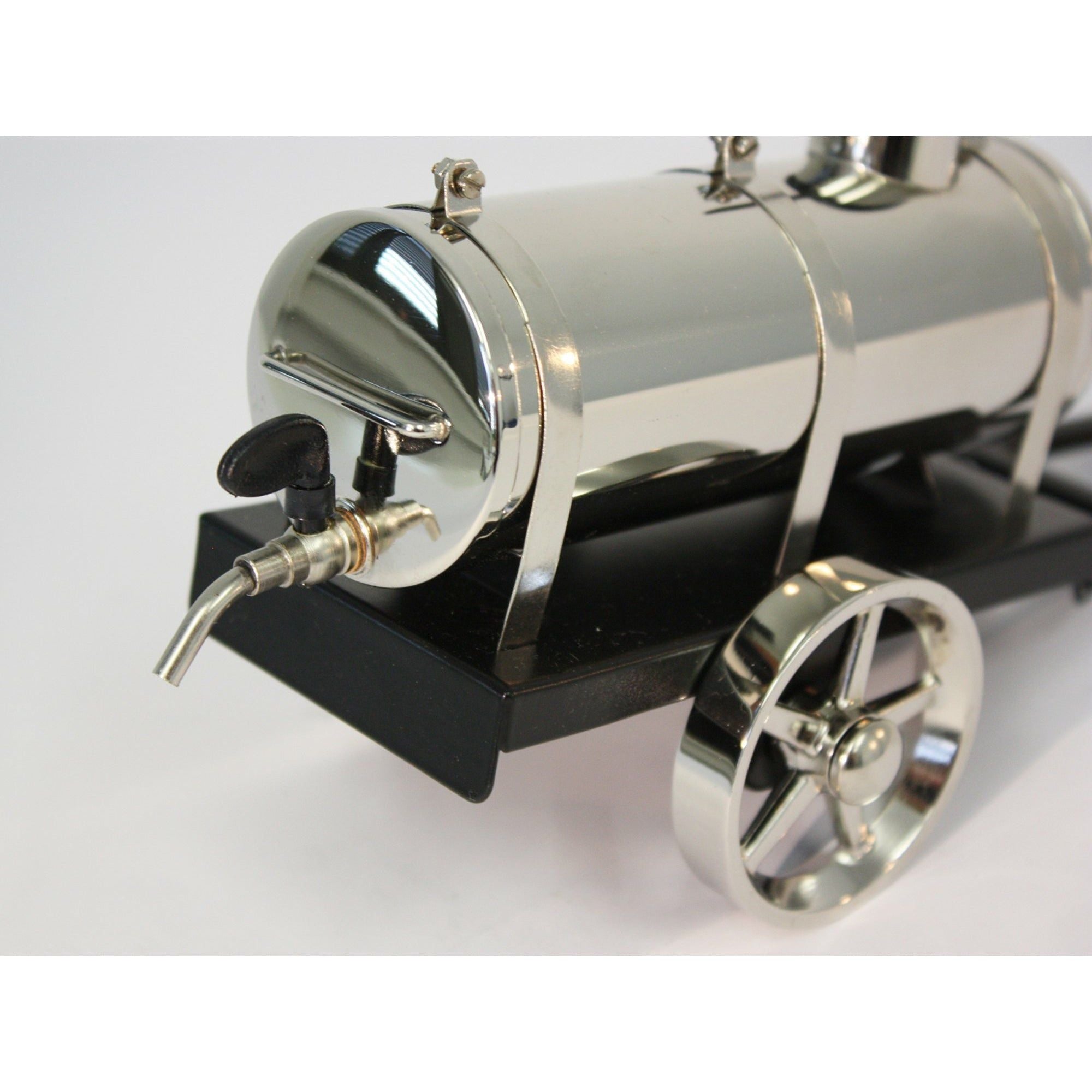 WILESCO A388 Water Cart Black/Nickel