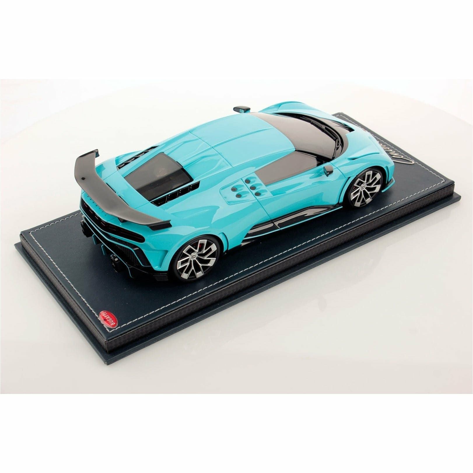 MR COLLECTION MODELS 1/18 Bugatti Centodieci Historic Bugatti Light Blue