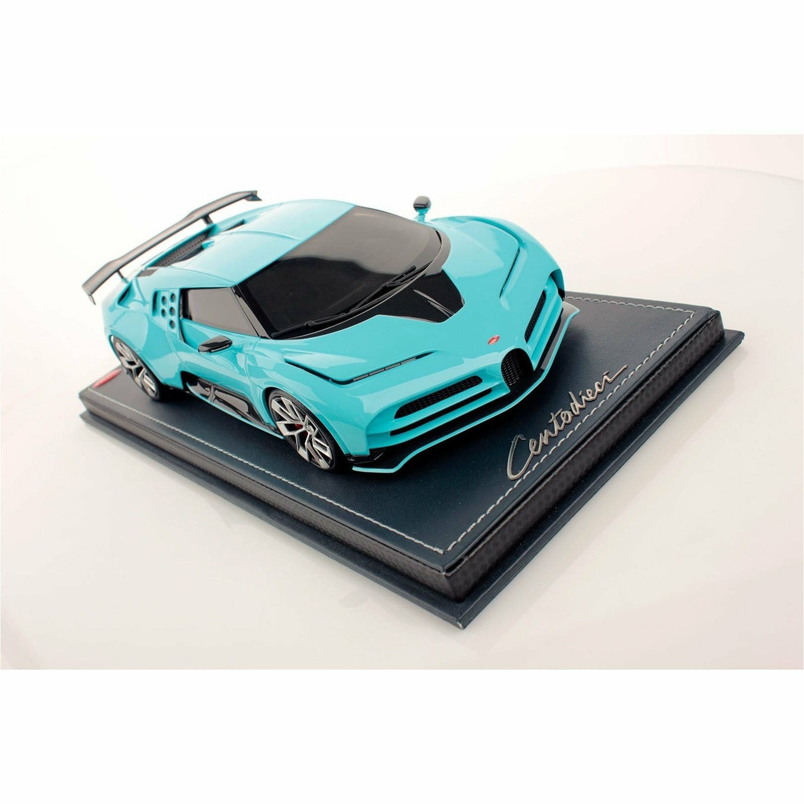 MR COLLECTION MODELS 1/18 Bugatti Centodieci Historic Bugatti Light Blue