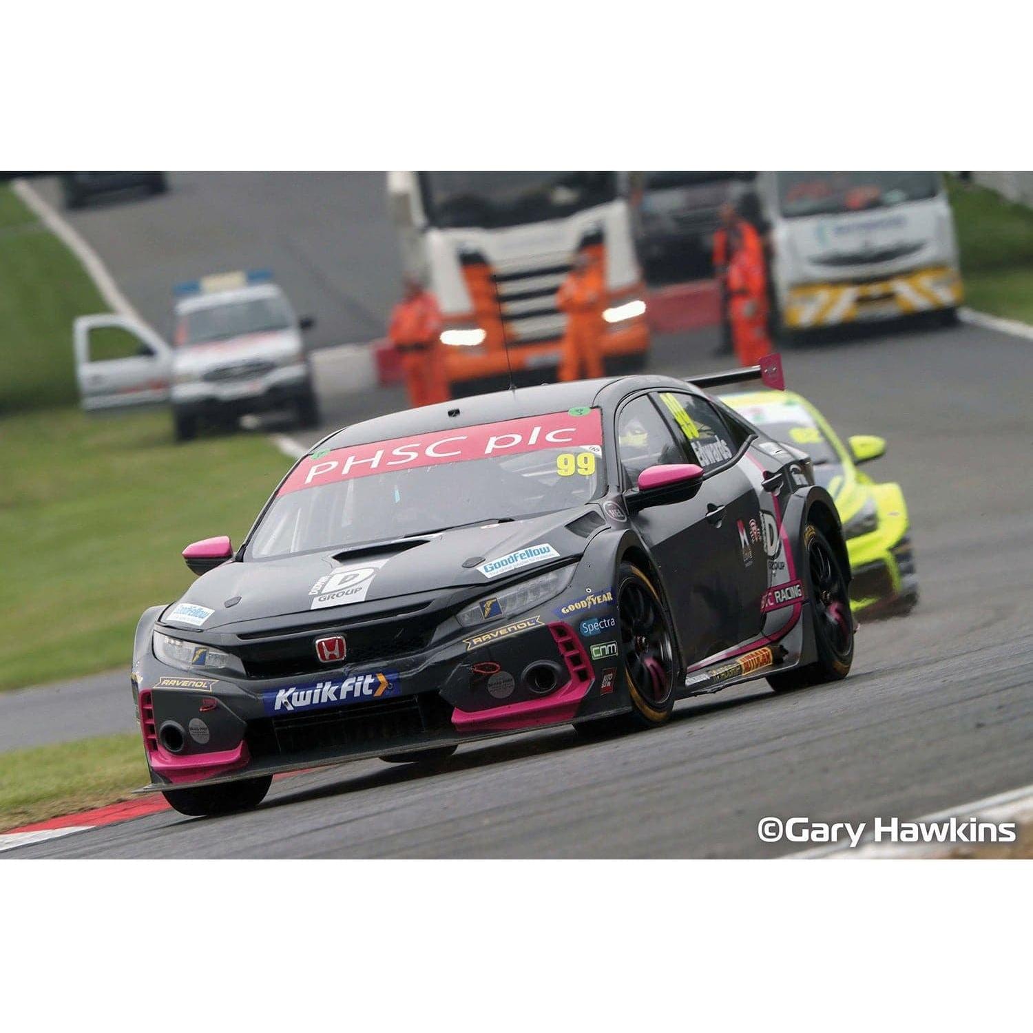 SCALEXTRIC Honda Civic Type R - BTCC 2021 - Jade Edwards