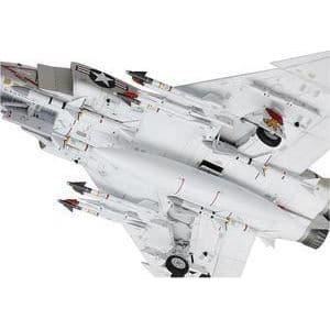 TAMIYA 1/48 McDonnell Douglas F-4B Phantom II