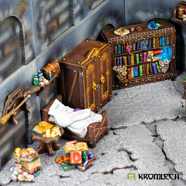 KROMLECH Fantasy Workshop's Closet