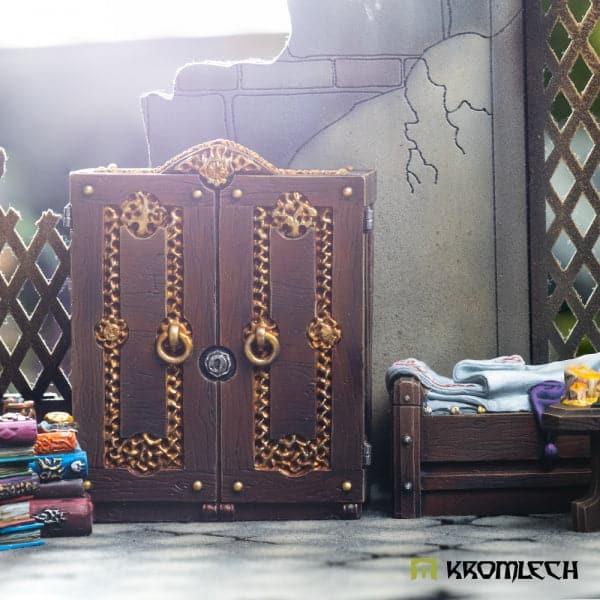KROMLECH Fantasy Workshop's Closet
