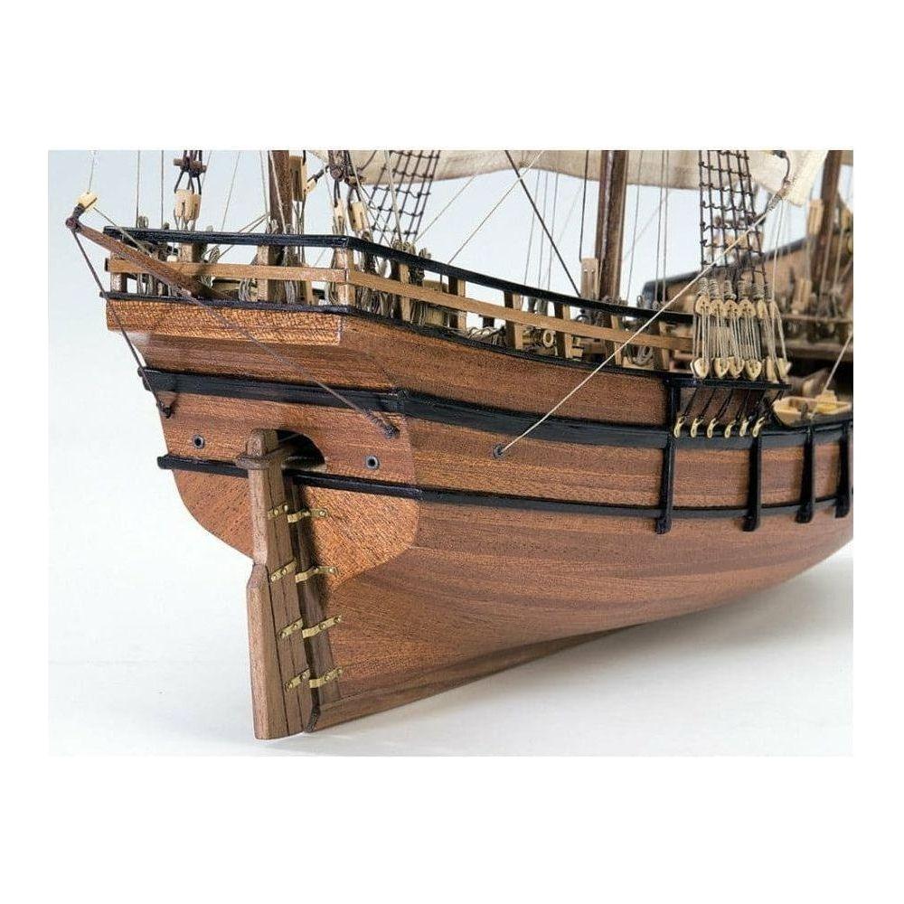 ARTESANIA LATINA 1/65 La Pinta Caravel Wooden Ship Model