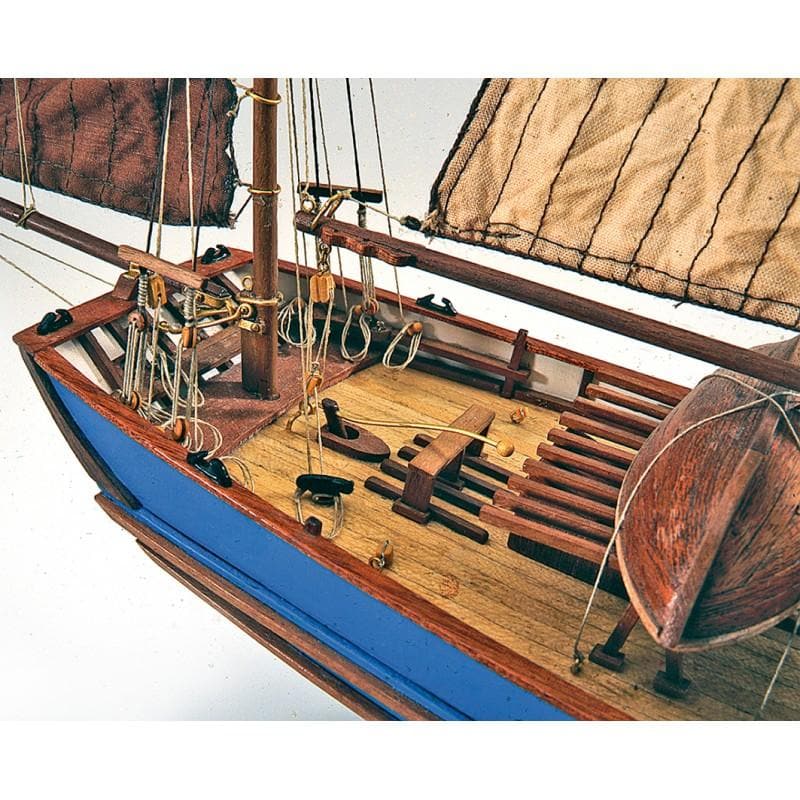 ARTESANIA LATINA 1/50 Marie Jeanne Wooden Ship Model