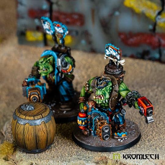 KROMLECH Orc Corsairs Kaptins Blasta Guns Set 1