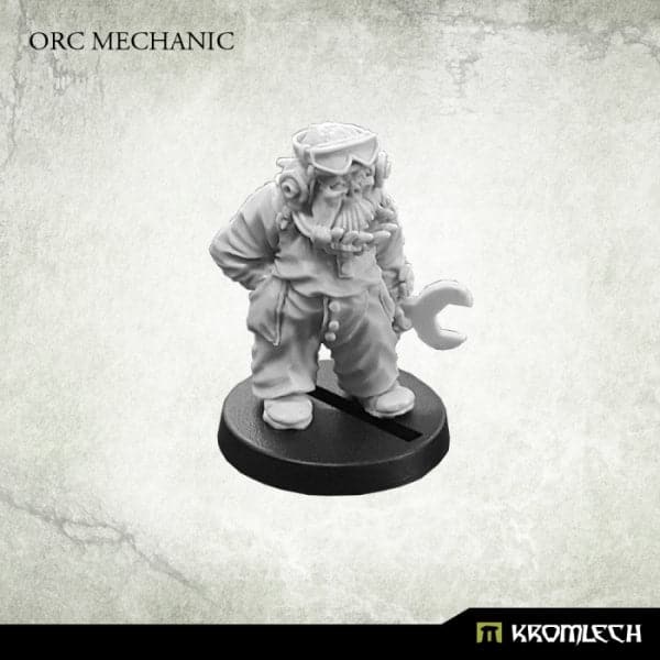 KROMLECH Orc Mechanic (1)