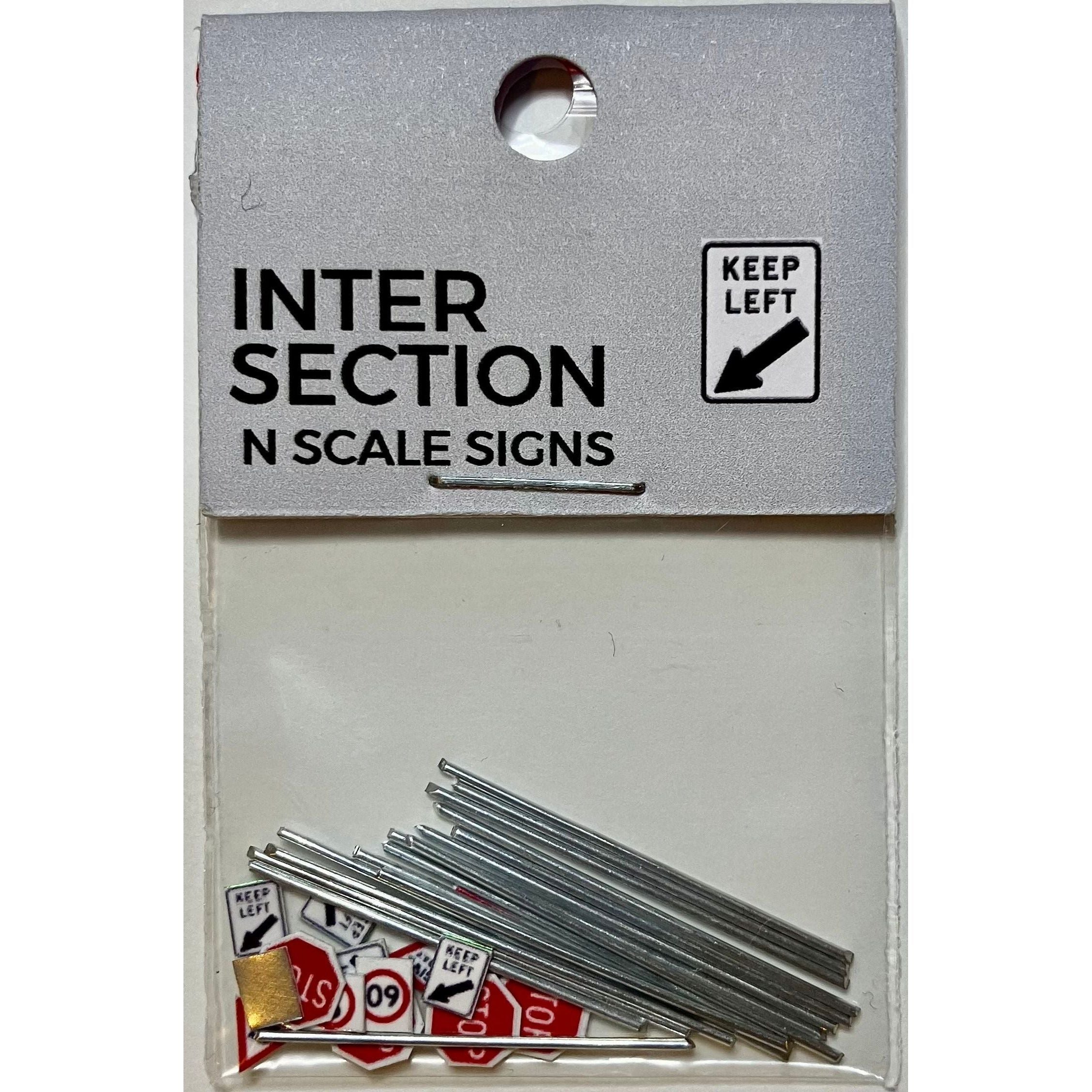 THE TRAIN GIRL Intersection Pack - N Scale