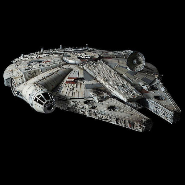 BANDAI 1/72 PG Millennium Falcon