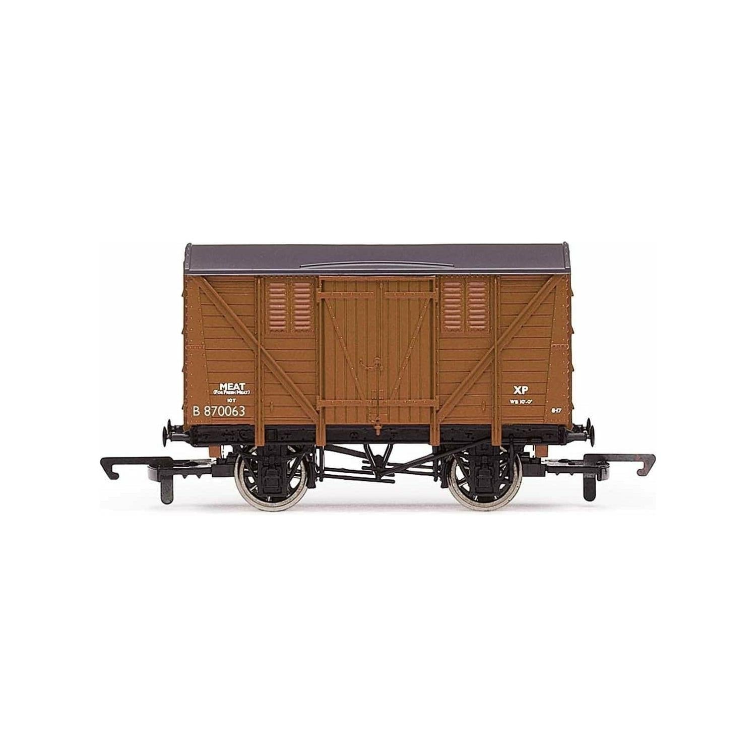 HORNBY OO BR, 10T Quad Vent Meat Van - Era