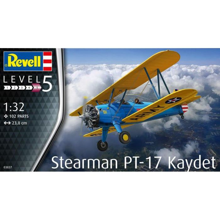 REVELL 1/32 Stearman PT-17 Kaydet