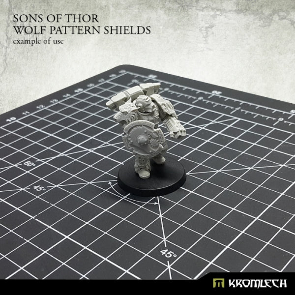 KROMLECH Sons of Thor: Wolf Pattern Shields (5)