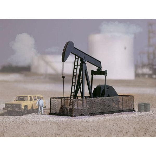 WALTHERS HO Horse Head Oil Pump Kit
