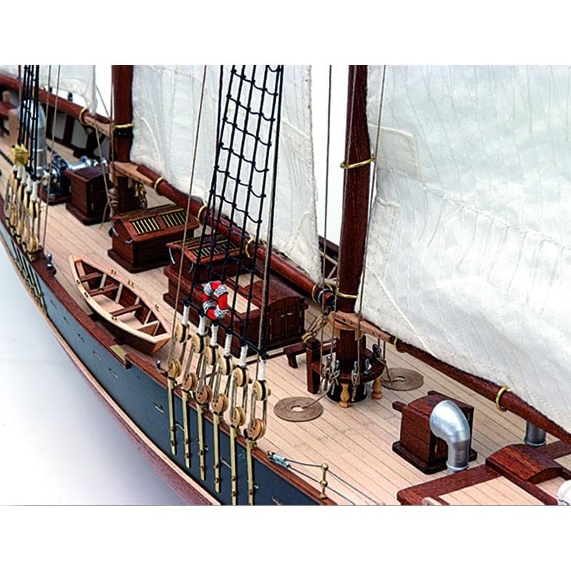 ARTESANIA LATINA 1/75 Bluenose II Wooden Ship Model