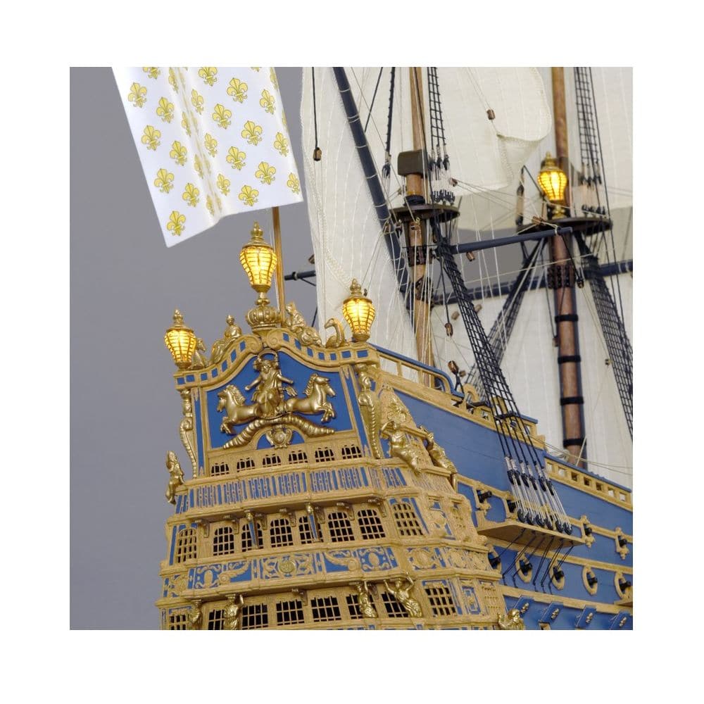 ARTESANIA 1/72 LE Soleil Royal Louis XIV's Flagship with Figurines Wooden Ship