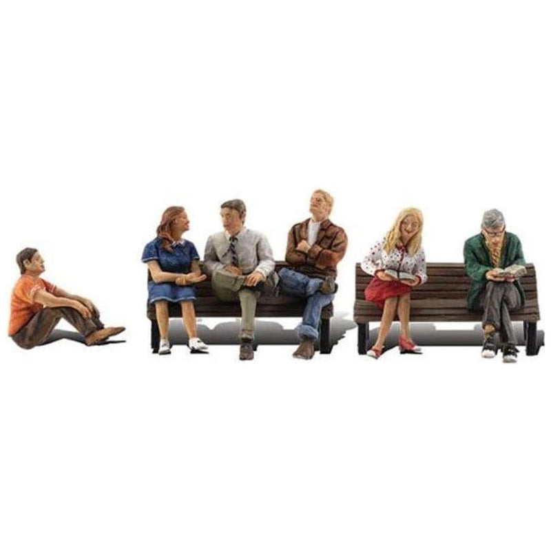 WOODLAND SCENICS HO People Sitting